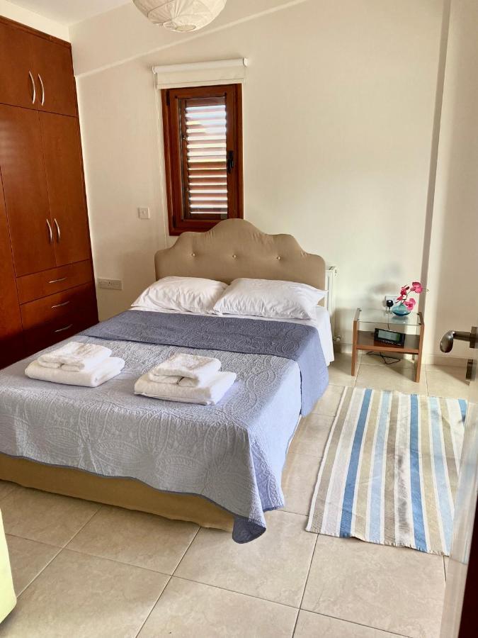 Villa Demelida In Tsada, Paphos *