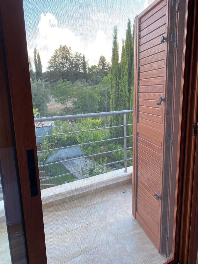 Demelida In Tsada, Paphos Villa