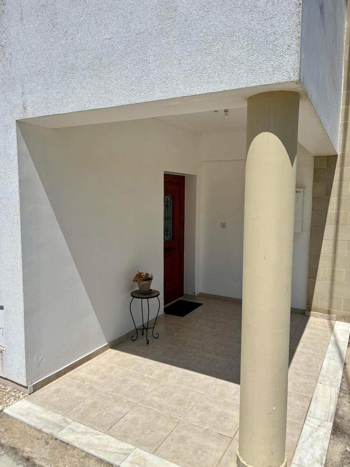 Demelida In Tsada, Paphos Villa *